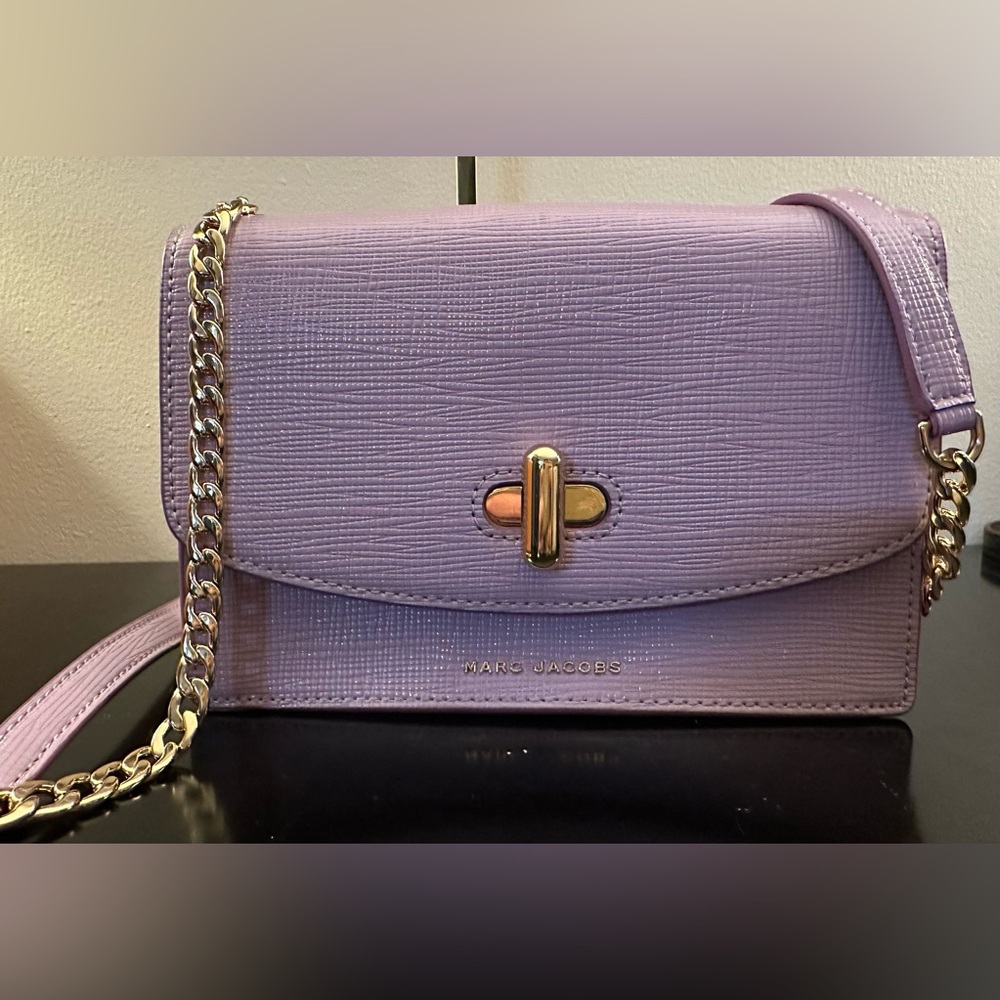 Marc Jacobs The Turnlock Lavender Leather Crossbody Bag Syrah - Picture 6 of 8